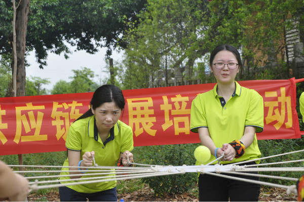 噓！別打擾我