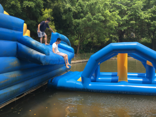 激勇大沖關(guān)~