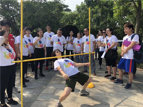 腰力可以啊！